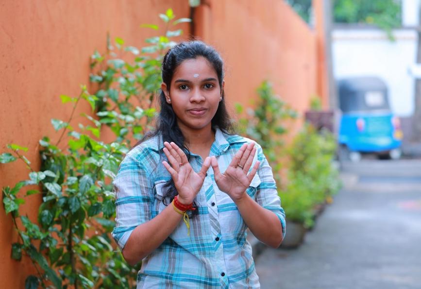 Mme Shiwakumar Dhanushini, volontaire communautaire à Colombo, Inde