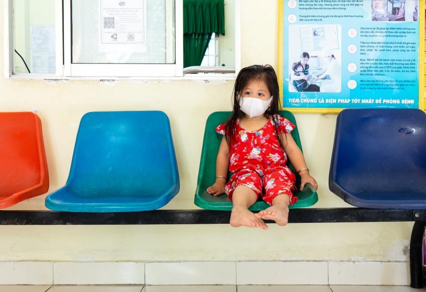 Fille dans la salle d'attente, Vietnam